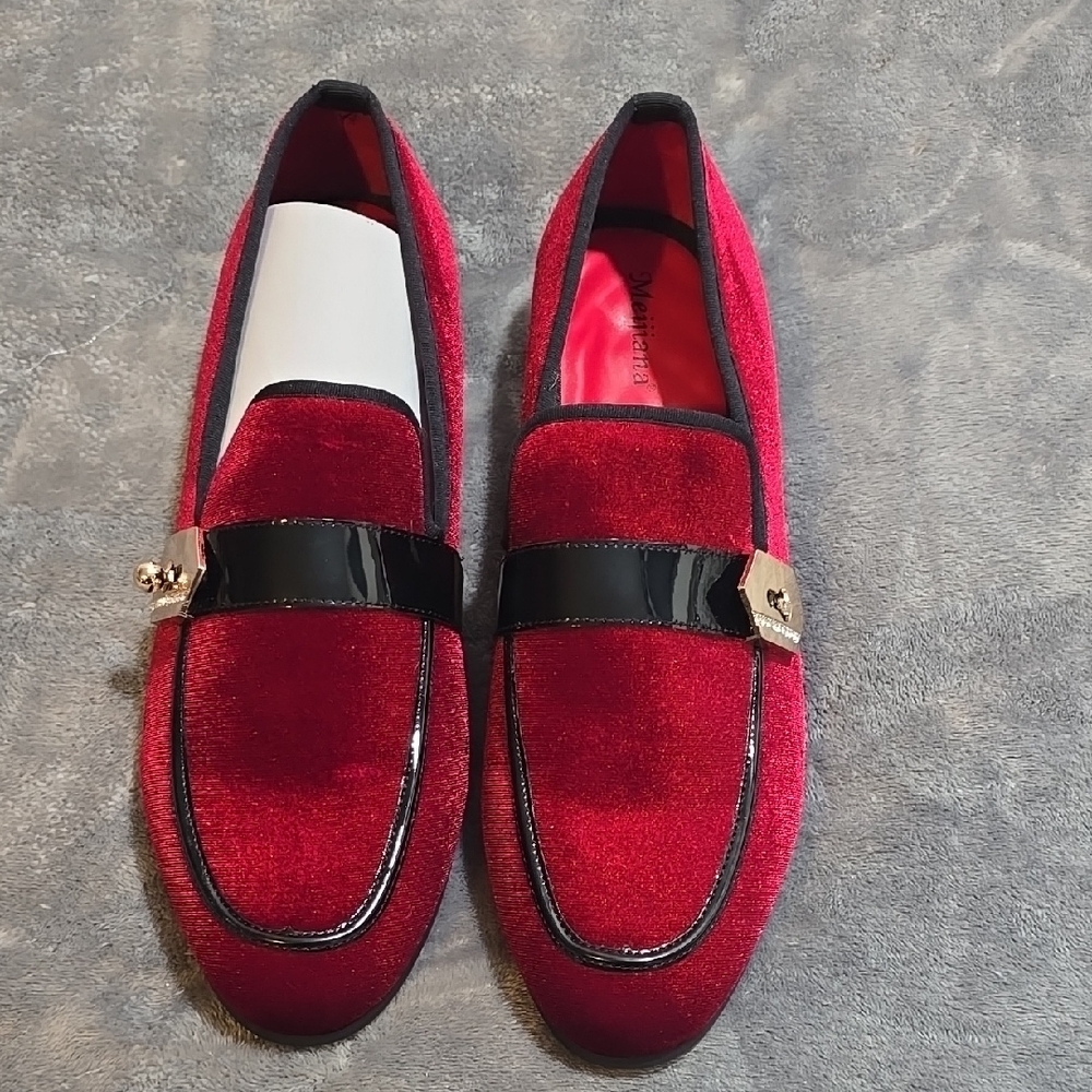 Elegant Red Velvet Loafers